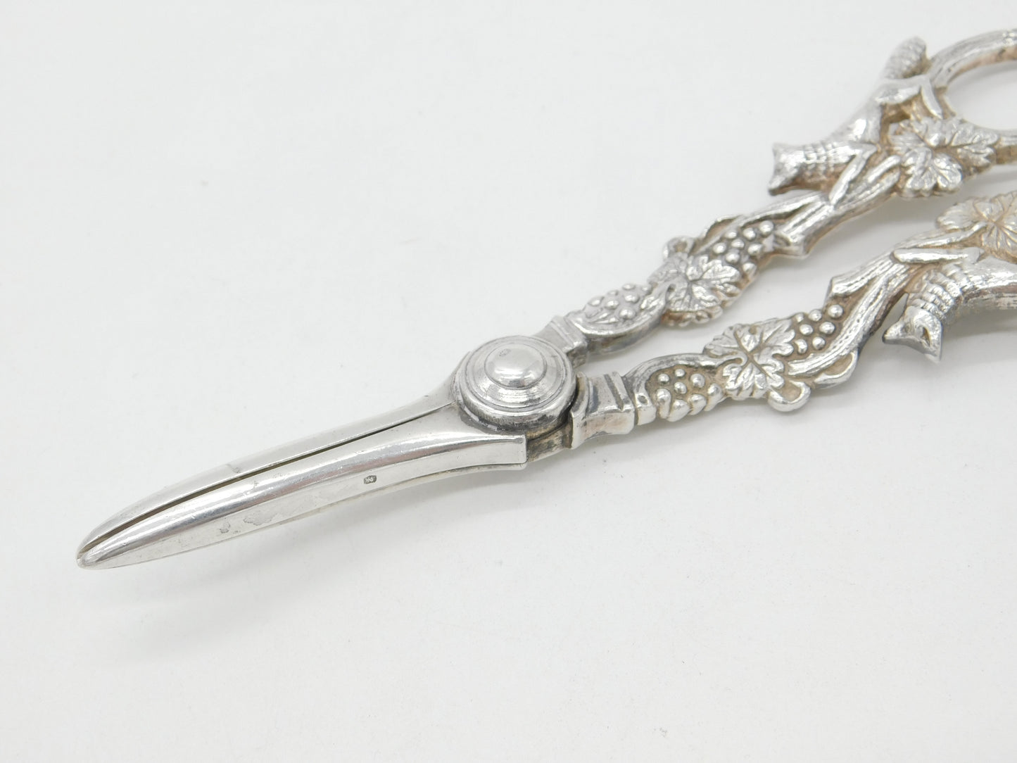 Pair of Sterling Silver Vine & Running Fox Grape Scissors 1942 Sheffield Antique