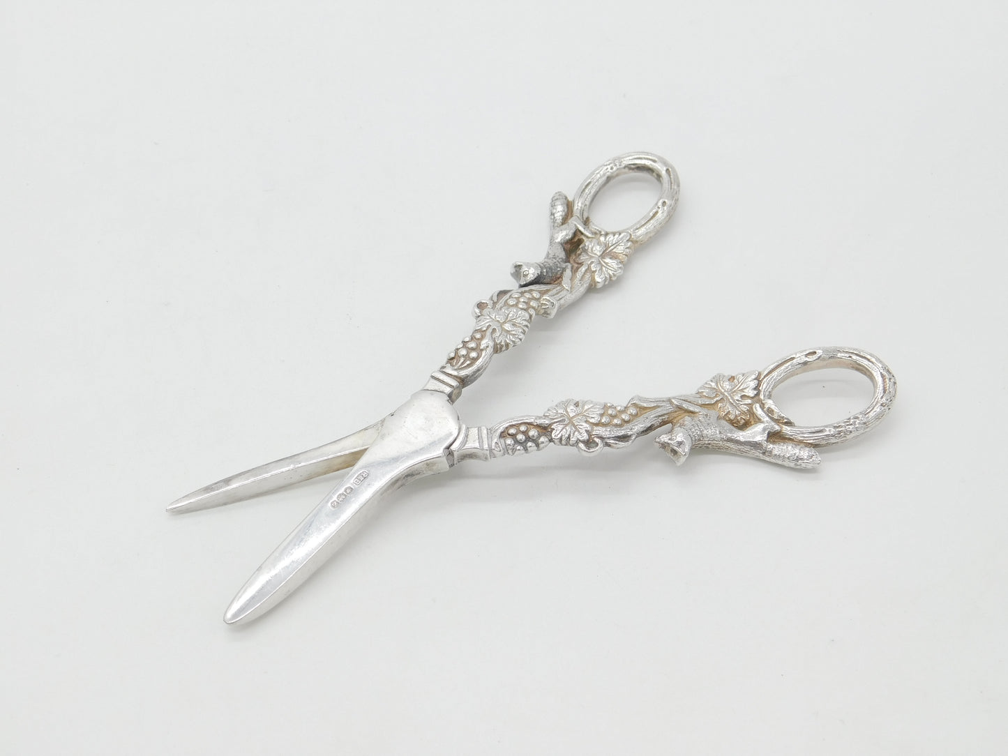 Pair of Sterling Silver Vine & Running Fox Grape Scissors 1942 Sheffield Antique