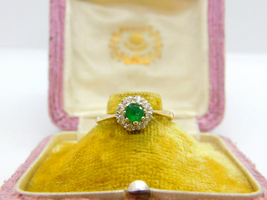 9ct Yellow Gold Natural Emerald & Diamond Floral Ring Vintage 1982 London