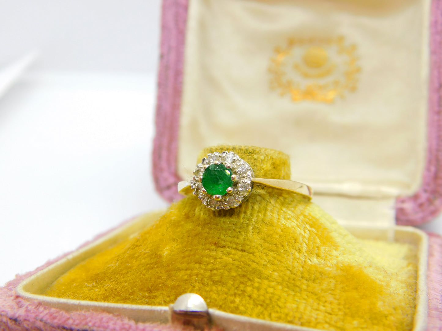 9ct Yellow Gold Natural Emerald & Diamond Floral Ring Vintage 1982 London