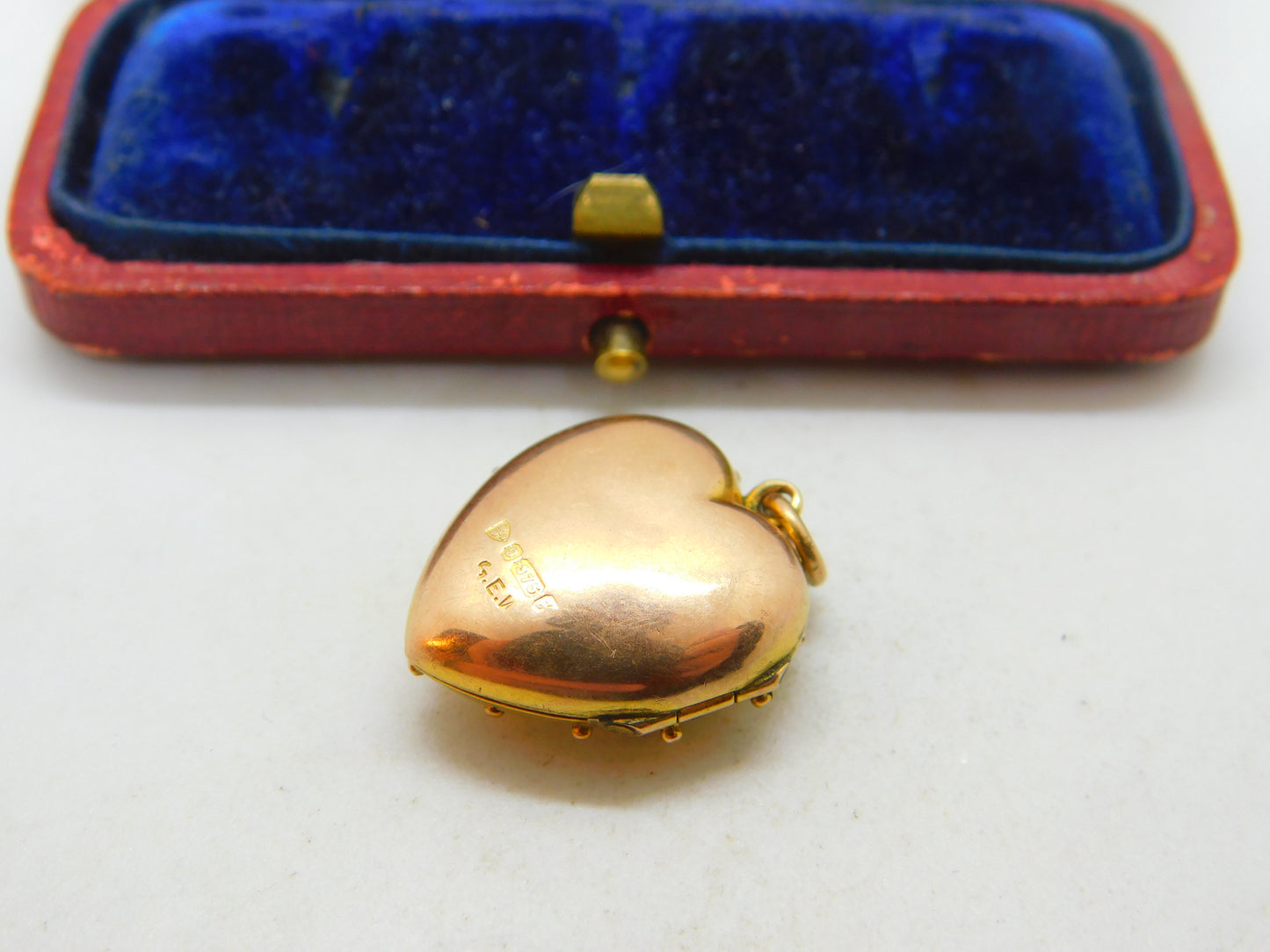 Heart Double Locket Pendant English Chester 9ct Gold Antique 1911 Art Deco