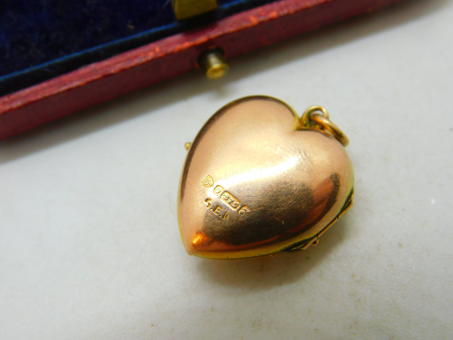 Heart Double Locket Pendant English Chester 9ct Gold Antique 1911 Art Deco