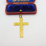 Edwardian Large 9ct Yellow Gold Ivy Leaf Pattern Cross Pendant 1910 Birmingham