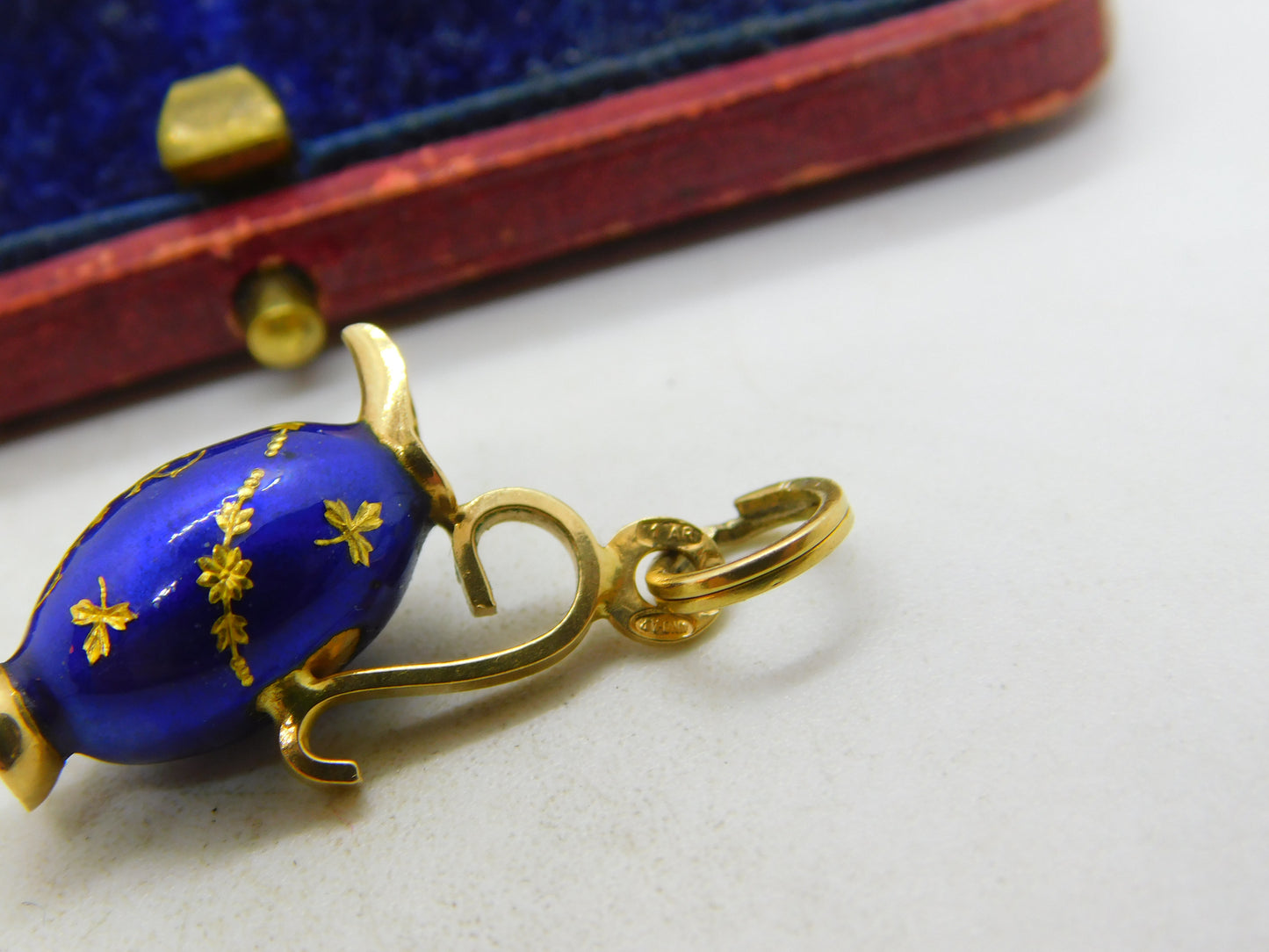 18ct Yellow Gold & Blue Enamel Wine Jug Charm Pendant Vintage c1980