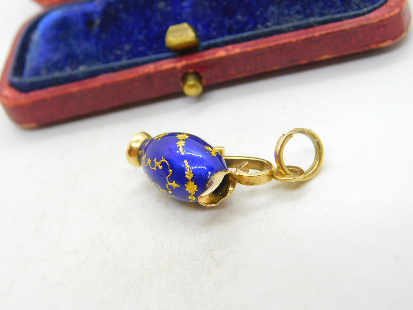 18ct Yellow Gold & Blue Enamel Wine Jug Charm Pendant Vintage c1980