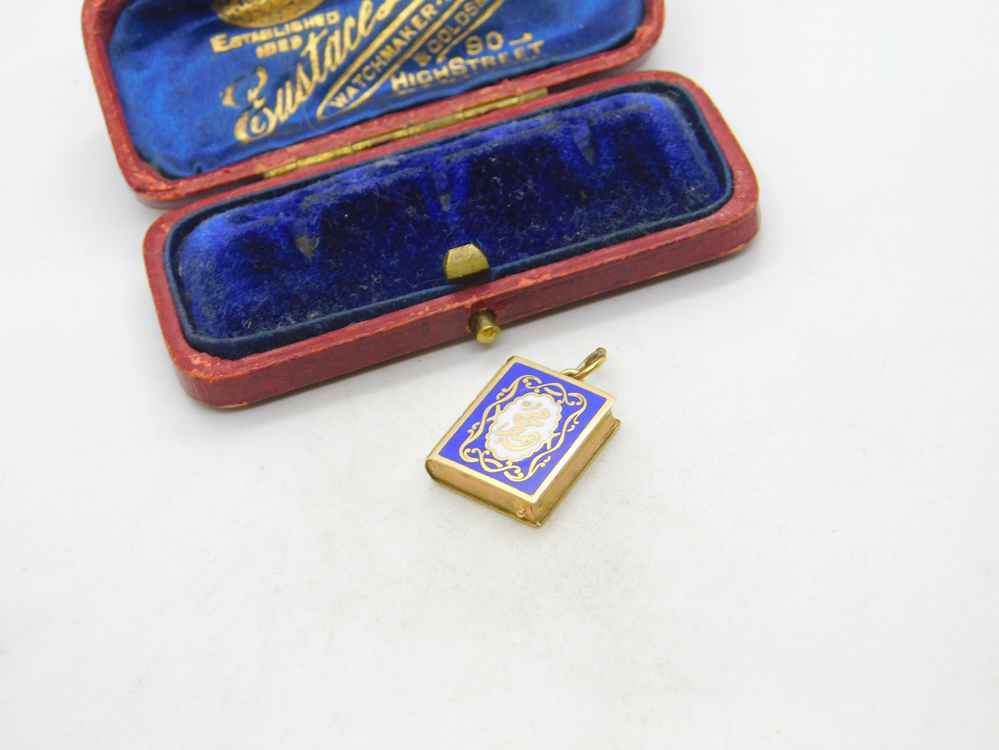 Arabic 18ct Yellow Gold Quran Style Locket Charm or Pendant Vintage c1970