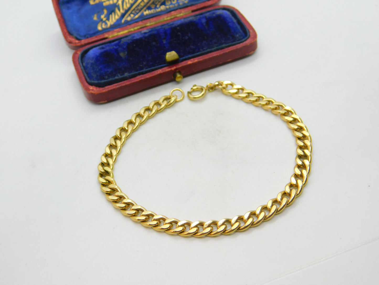 18ct Yellow Gold Curb Link Chain Bracelet Italian Vintage c1990 7.5" Length