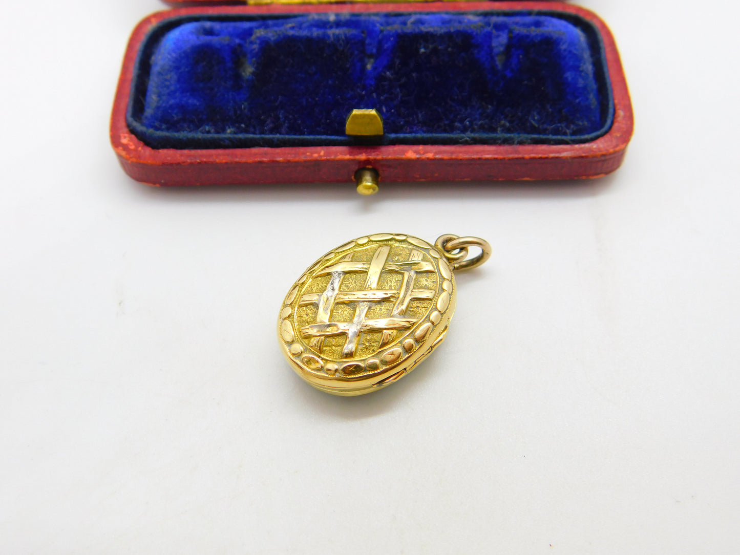 Georgian 15ct Gold & Rock Crystal Hair Plait Mourning Locket Pendant c1830