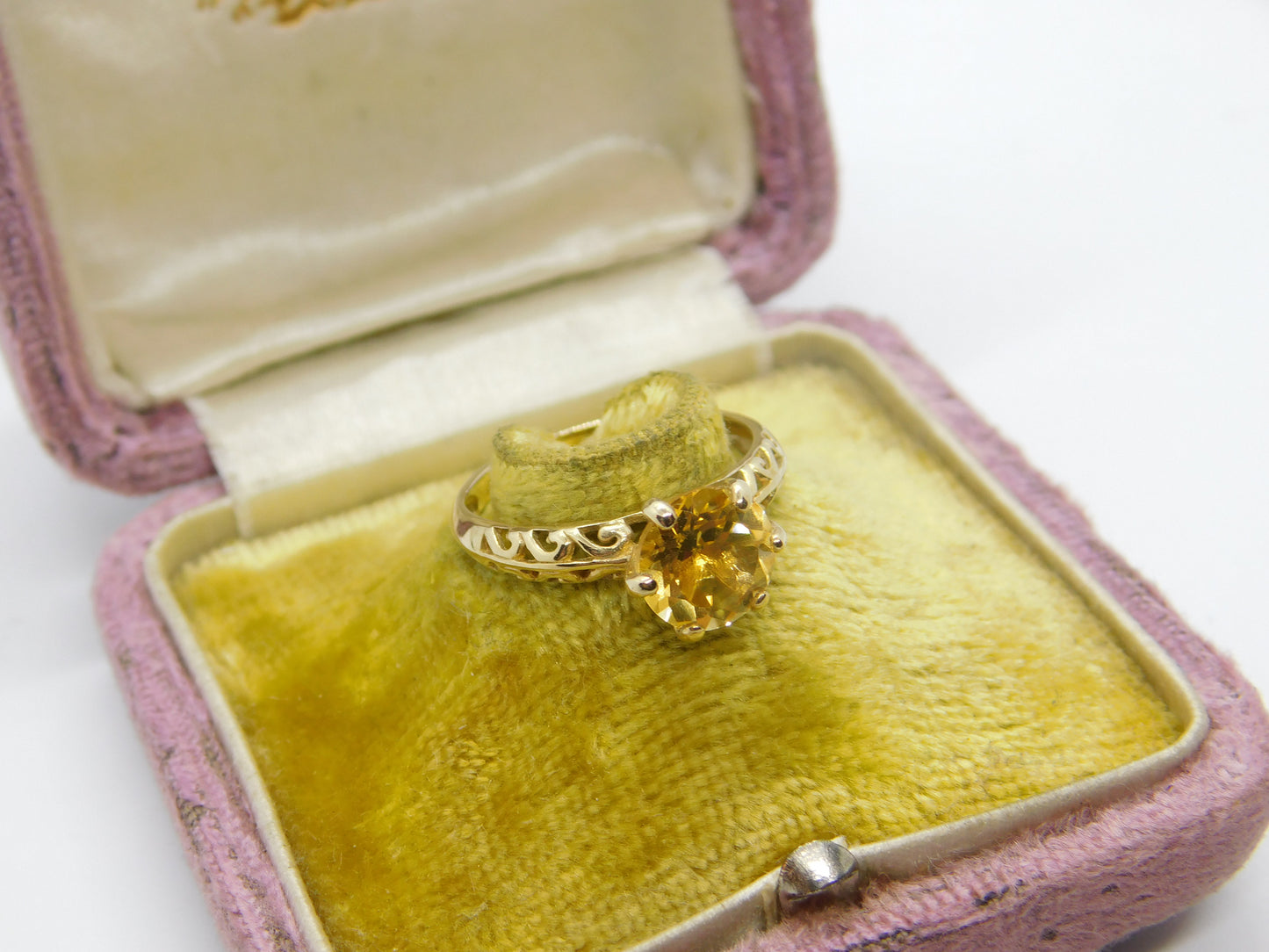 9ct Yellow Gold Cushion Cut Citrine Solitaire Ring Vintage c1970 Birmingham