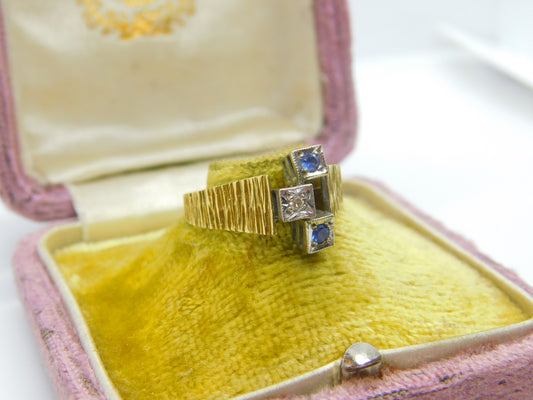 18ct Yellow Gold, Sapphire & Diamond Abstract Modernist Ring Vintage 1971 London