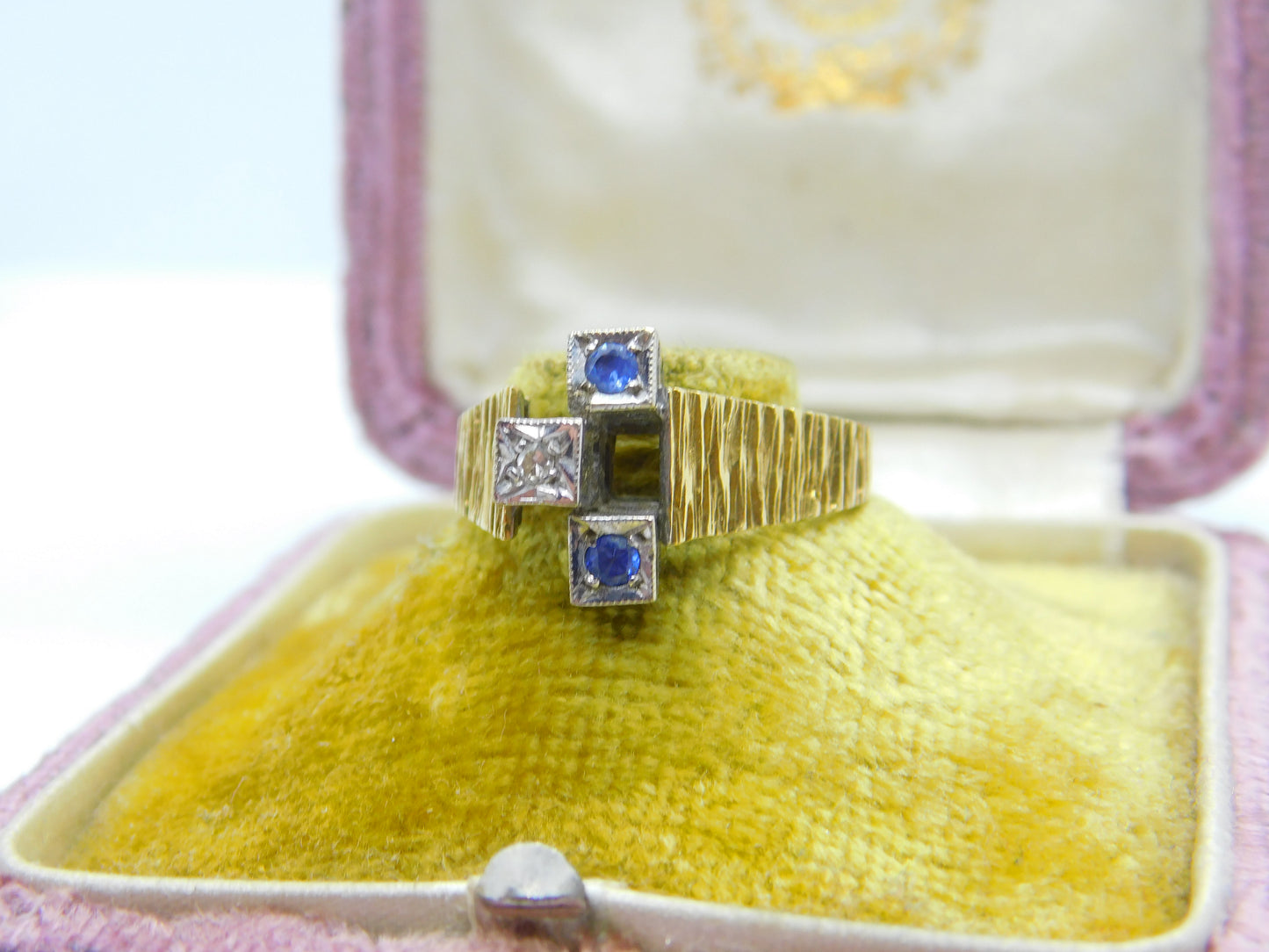 18ct Yellow Gold, Sapphire & Diamond Abstract Modernist Ring Vintage 1971 London