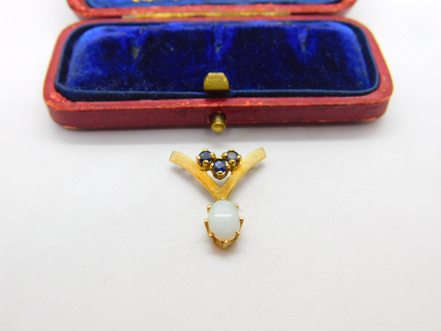 9ct Yellow Gold, Sapphire & Cabochon Fire Opal Pendant Vintage 1979 London