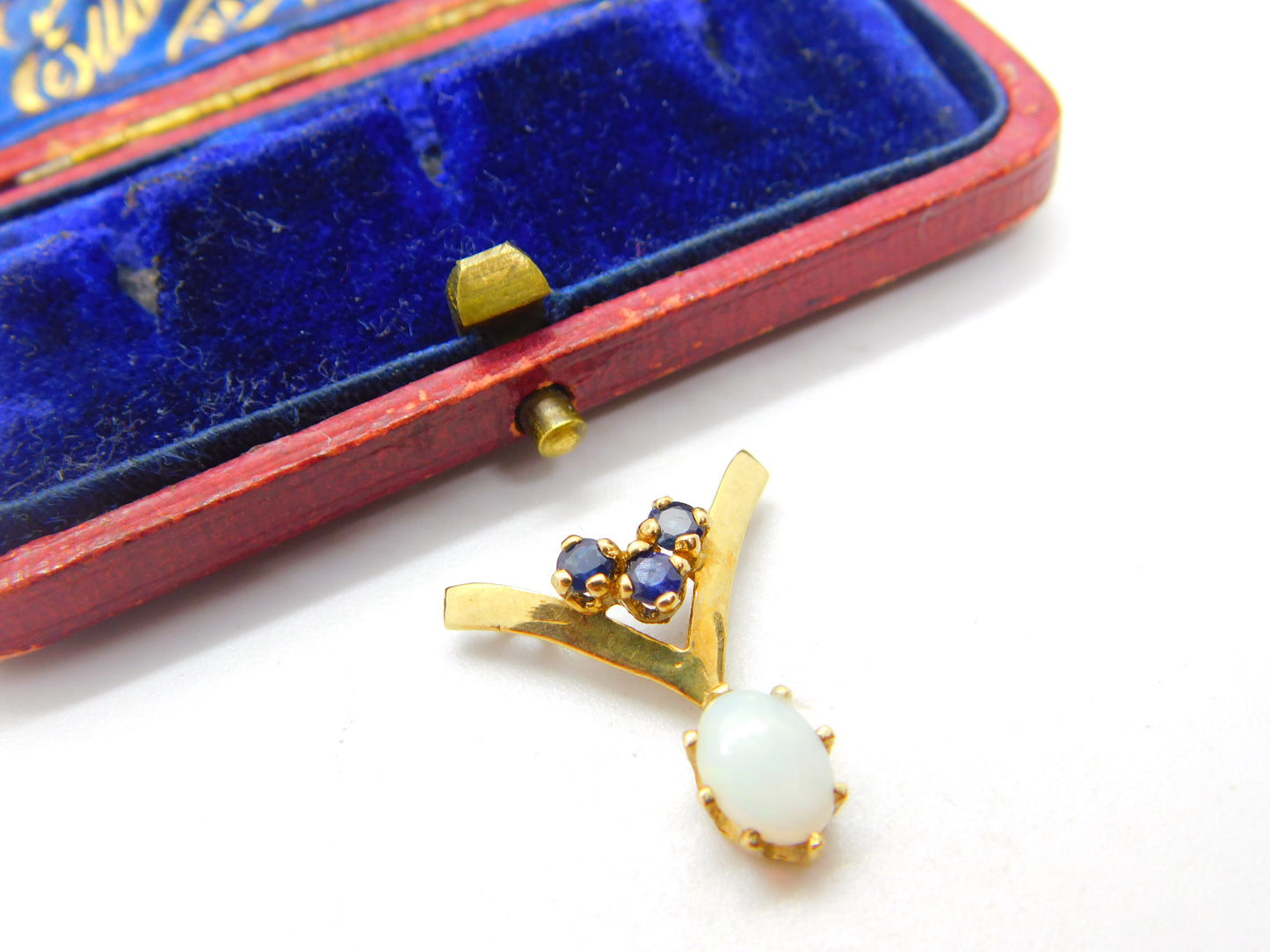 9ct Yellow Gold, Sapphire & Cabochon Fire Opal Pendant Vintage 1979 London