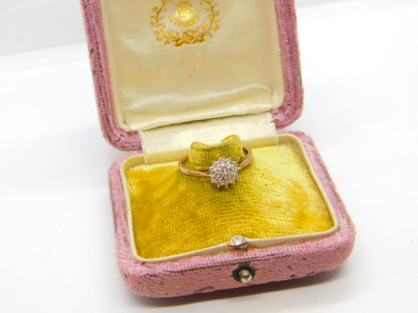 9ct Yellow Gold Diamond Daisy Floral Cluster Ring Vintage c1990 Sheffield