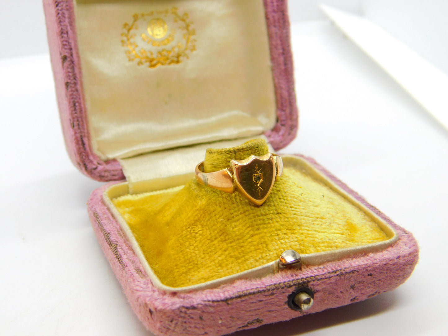 Victorian 9ct Gold Diamond Set Shield Shape Signet Ring c1880 Antique