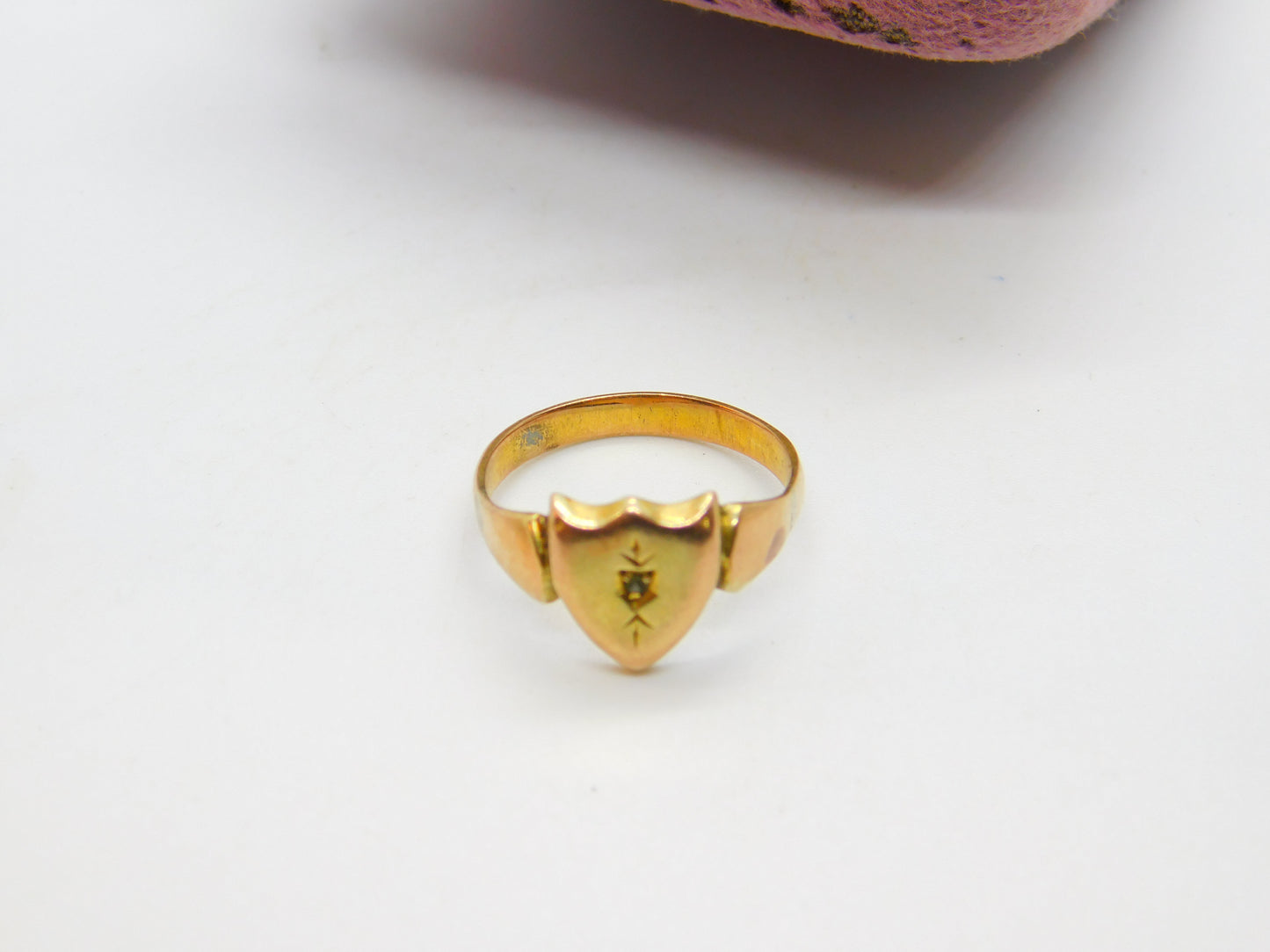 Victorian 9ct Gold Diamond Set Shield Shape Signet Ring c1880 Antique