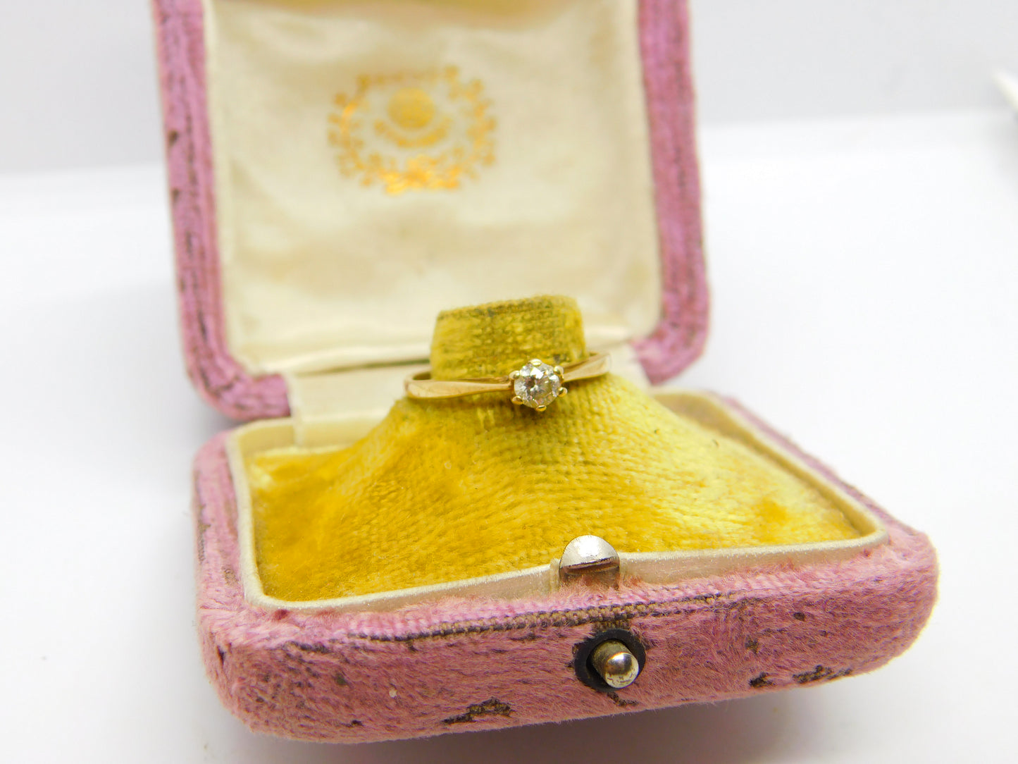 9ct Yellow Gold & 0.2ct Diamond Set Solitaire Ring Vintage c1990 Birmingham