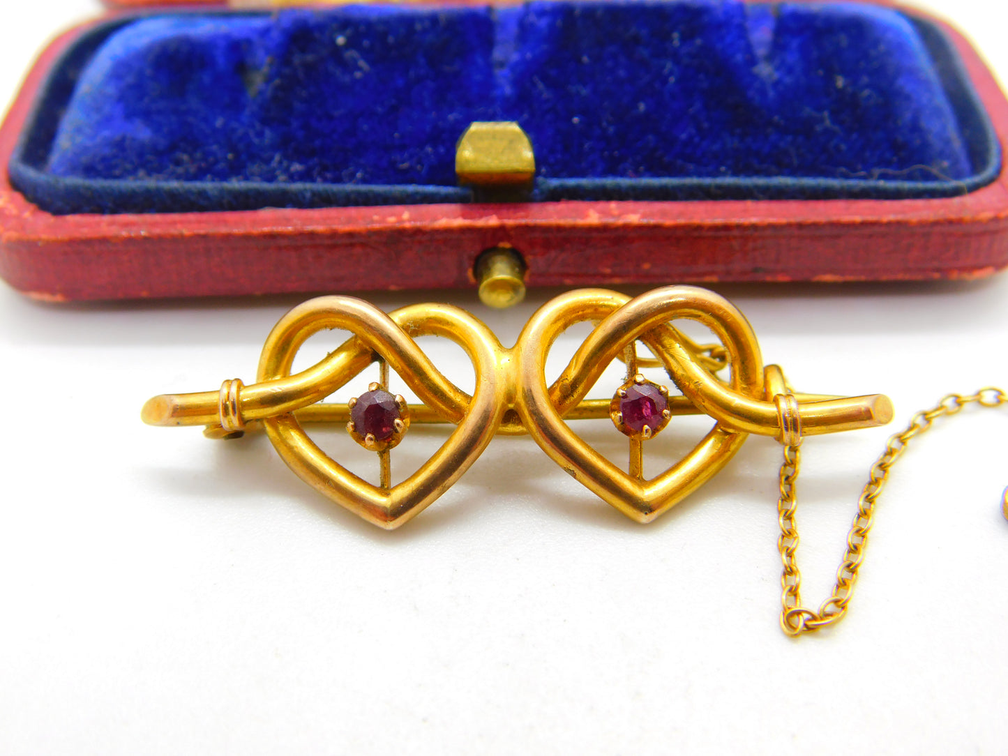 Edwardian 9ct Gold & Ruby Set Double Heart Sweetheart Brooch Antique c1910