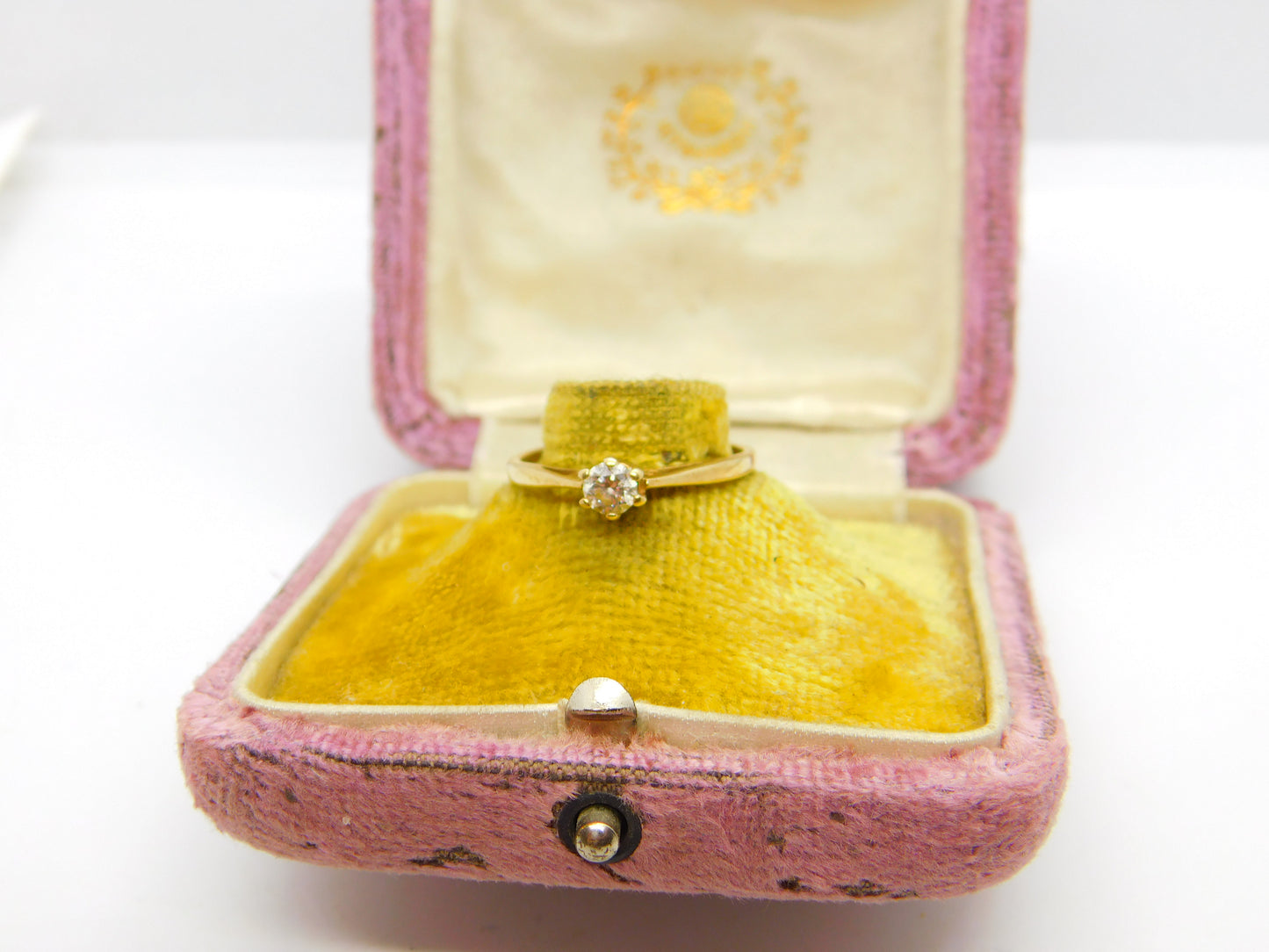 9ct Yellow Gold & 0.2ct Diamond Set Solitaire Ring Vintage c1990 Birmingham