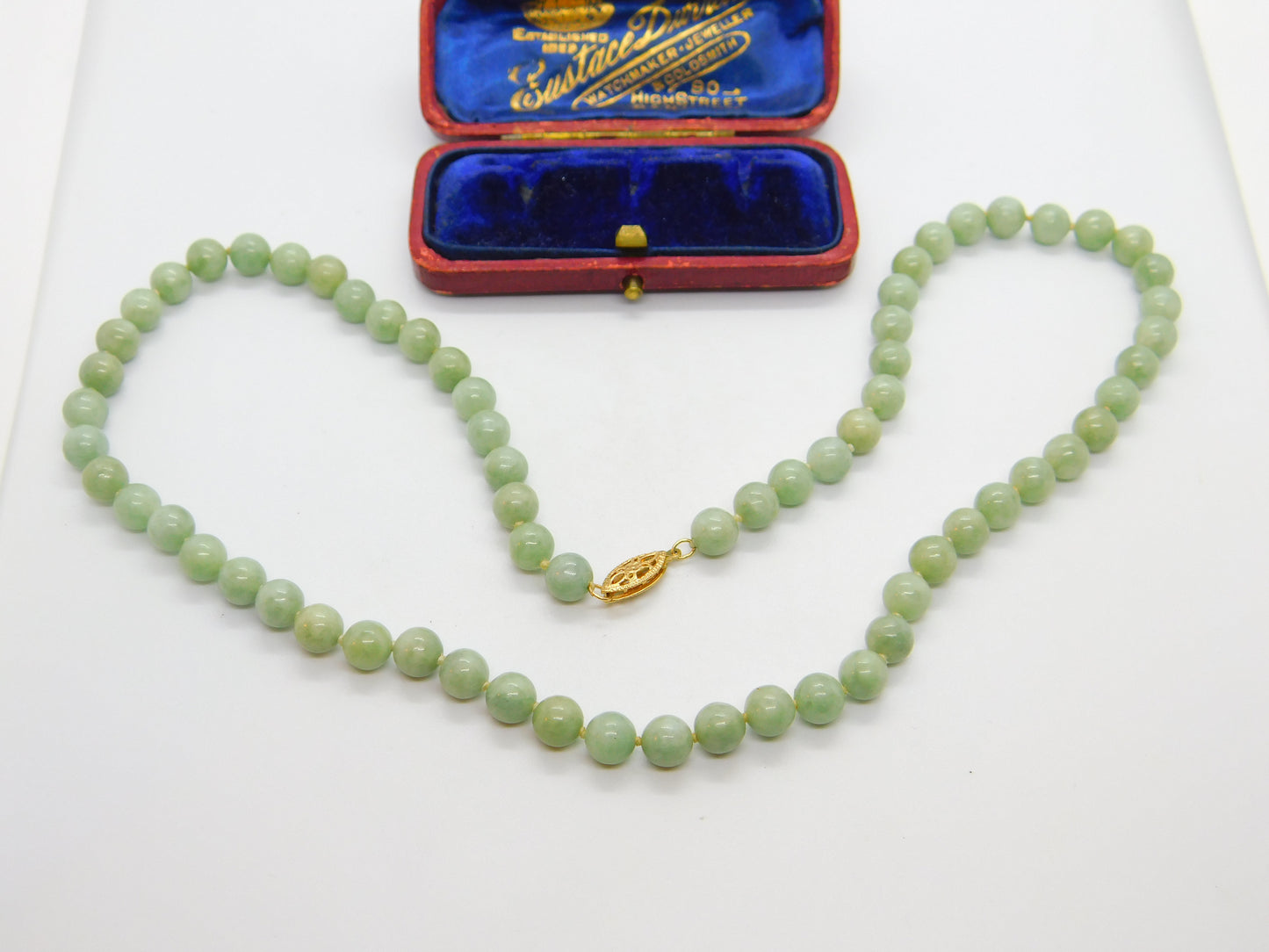 14ct Yellow Gold & Green Jade Beaded Necklace 17" Length Vintage c1980