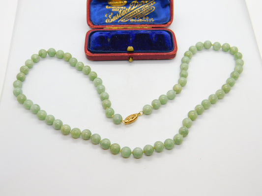 14ct Yellow Gold & Green Jade Beaded Necklace 17" Length Vintage c1980