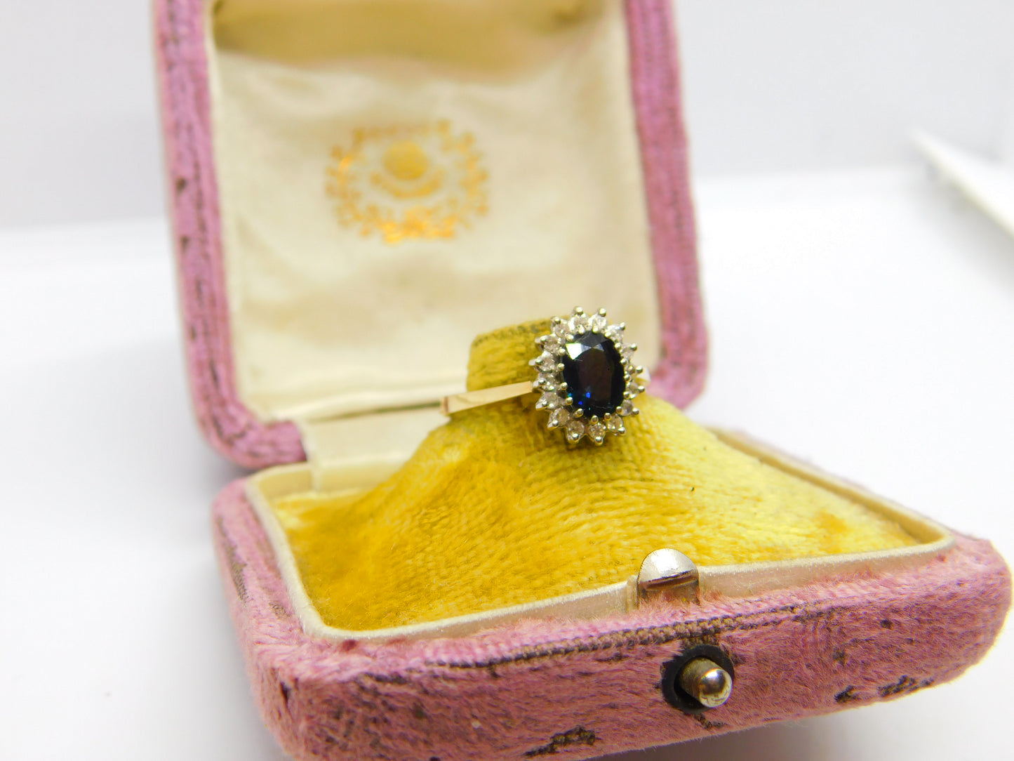 9ct Yellow Gold, Sapphire & Diamond Floral Cluster Ring 1973 London Vintage