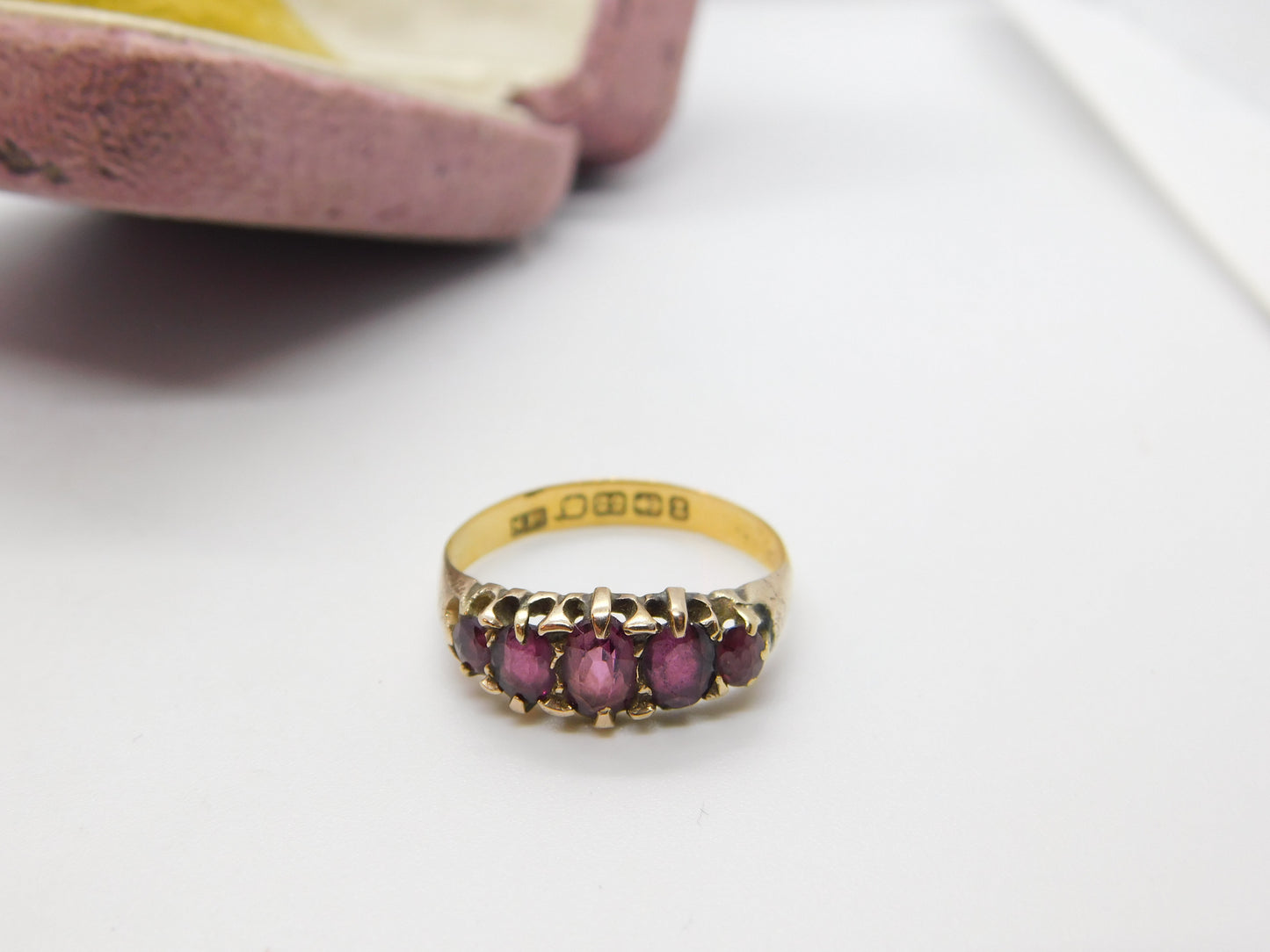 Victorian 22ct Gold & Almandine Garnet Five-Stone Band Ring 1899 Birmingham