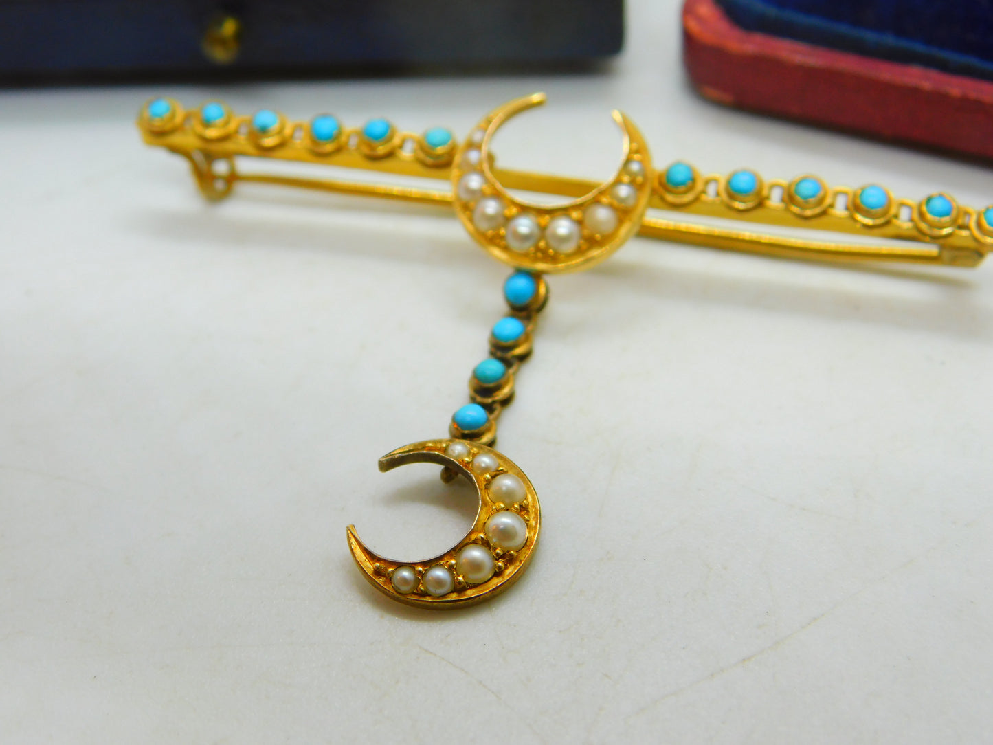 Victorian 9ct Gold Turquoise & Seed Pearl Drop Crescent Moon Sweetheart Brooch