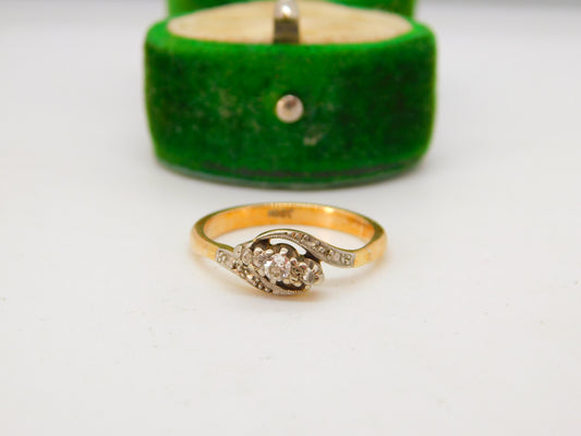 Victorian 18ct Yellow Gold & 0.1ct Diamond Crossover Ring Antique c1890