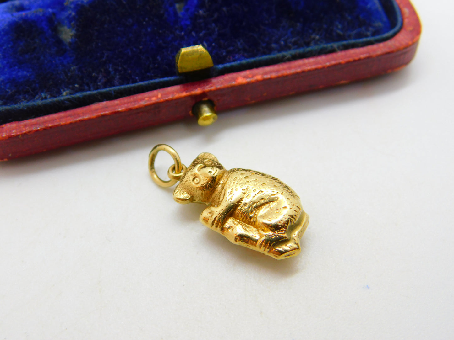 9ct Yellow Gold Koala in the Tree Charm or Pendant 1973 Birmingham Vintage