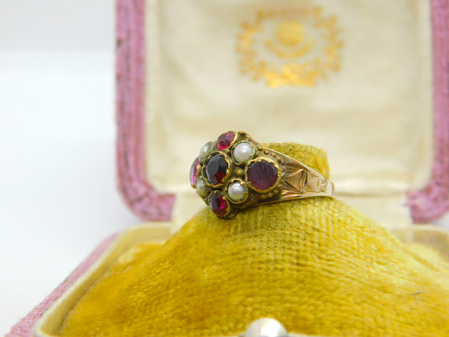 Early Victorian 9ct Gold, Garnet & Seed Pearl Dress Ring c1840 Antique