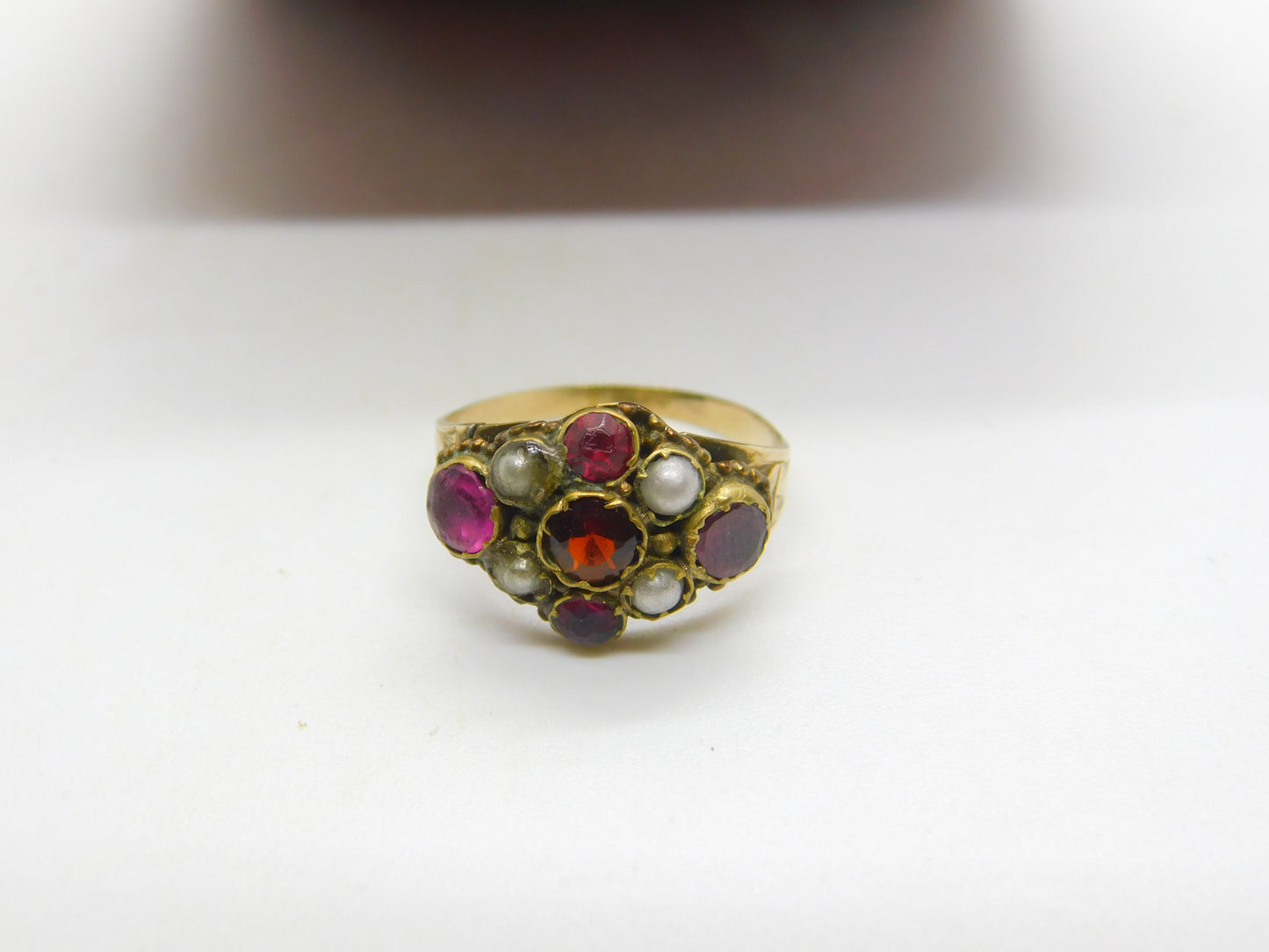 Early Victorian 9ct Gold, Garnet & Seed Pearl Dress Ring c1840 Antique