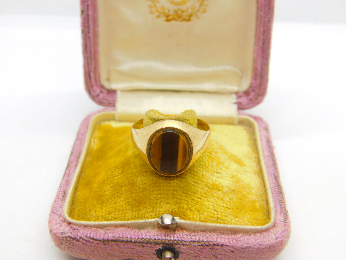 9ct Yellow Gold Tiger's Eye Stone Set Signet Ring Vintage c1970 Size V UK