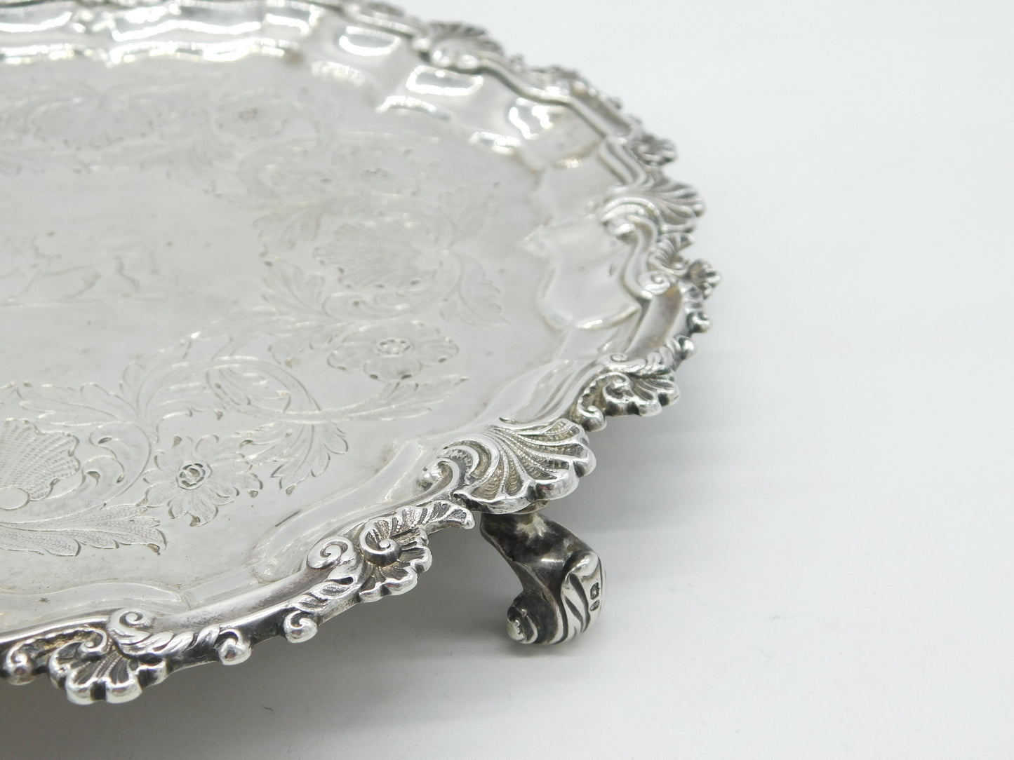 George III Sterling Silver Lion Crest Floral Salver Dish Antique 1786 London