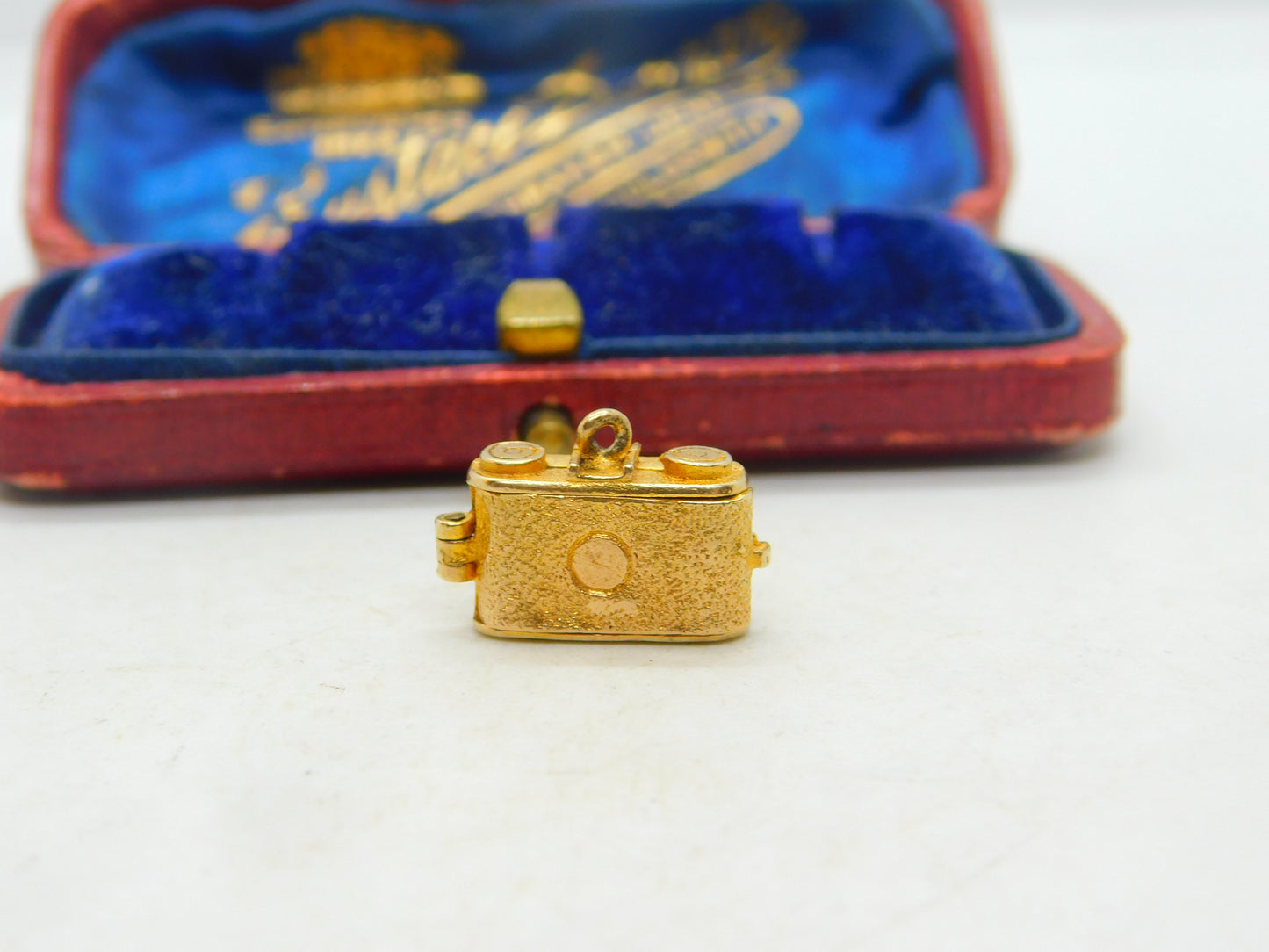 9ct Yellow Gold Opening Film Camera Charm Pendant Vintage 1961 Birmingham