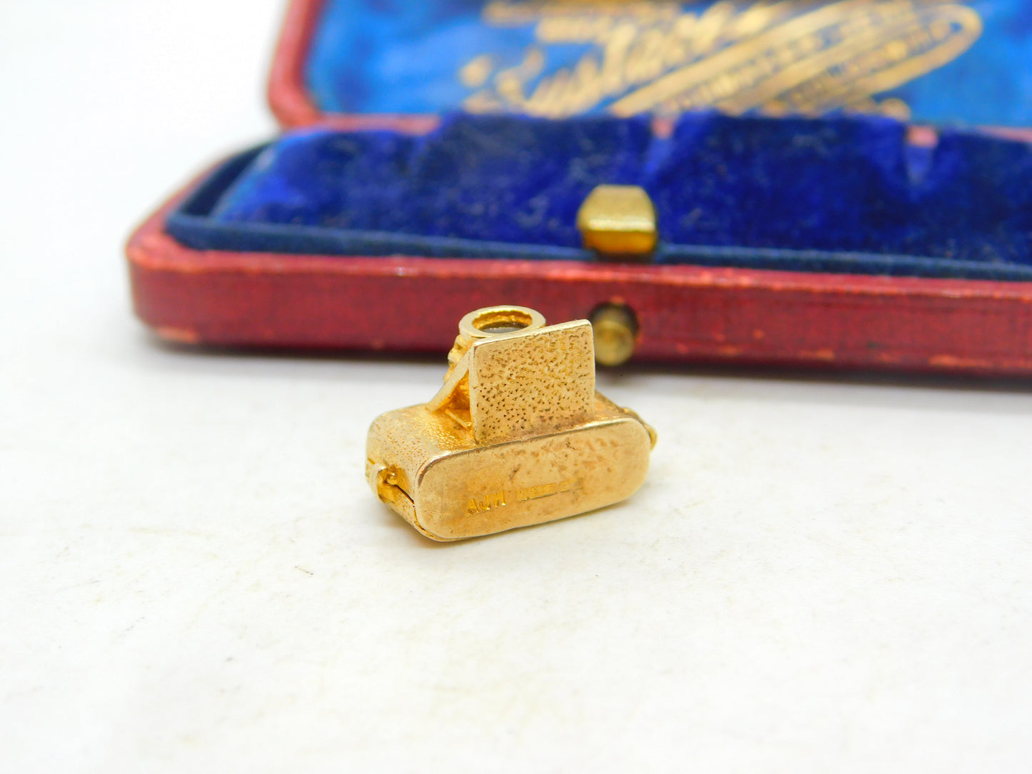 9ct Yellow Gold Opening Film Camera Charm Pendant Vintage 1961 Birmingham