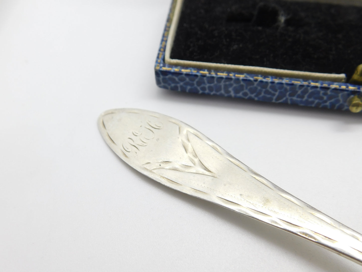 Dundee Scottish Provincial Sterling Silver Tea Spoon Edward Livingstone c1800