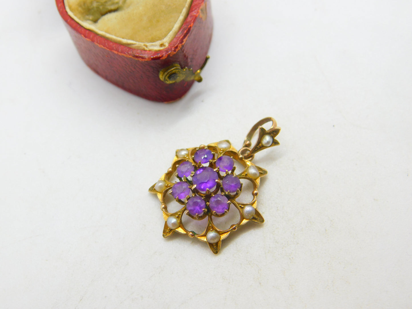 Edwardian 9ct Gold, Seed Pearl & Amethyst Floral Floral Drop Pendant c1910