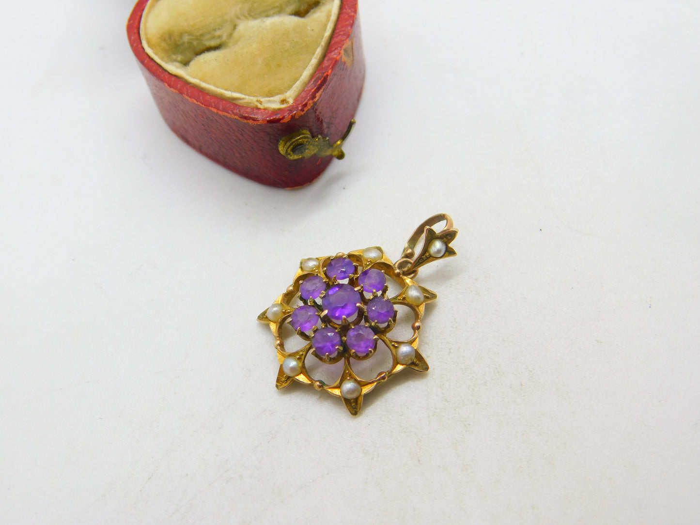 Edwardian 9ct Gold, Seed Pearl & Amethyst Floral Floral Drop Pendant c1910