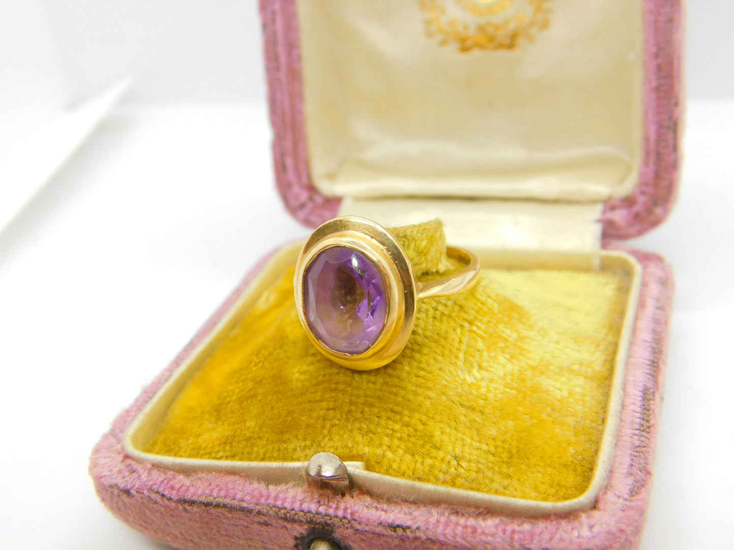 9ct Yellow Gold & Purple Amethyst Dress Ring 1973 Vintage Birmingham