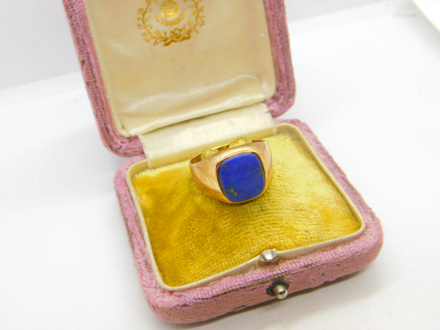 9ct Yellow Gold & Lapis Lazuli Set Square Signet Ring 1942 London Antique