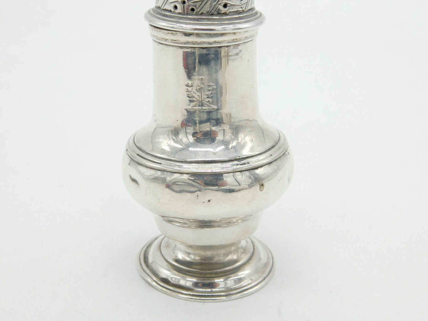 George III Sterling Silver Crested Muffineer Sugar Caster Antique 1766 London