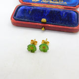 18ct Yellow Gold & Carved Nephrite Jade Floral Stud Earrings Vintage c1980