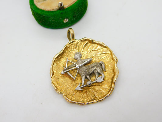 9ct Bi-Colour Gold Sagittarius the Archer Zodiac Medallion Pendant Vintage c1980