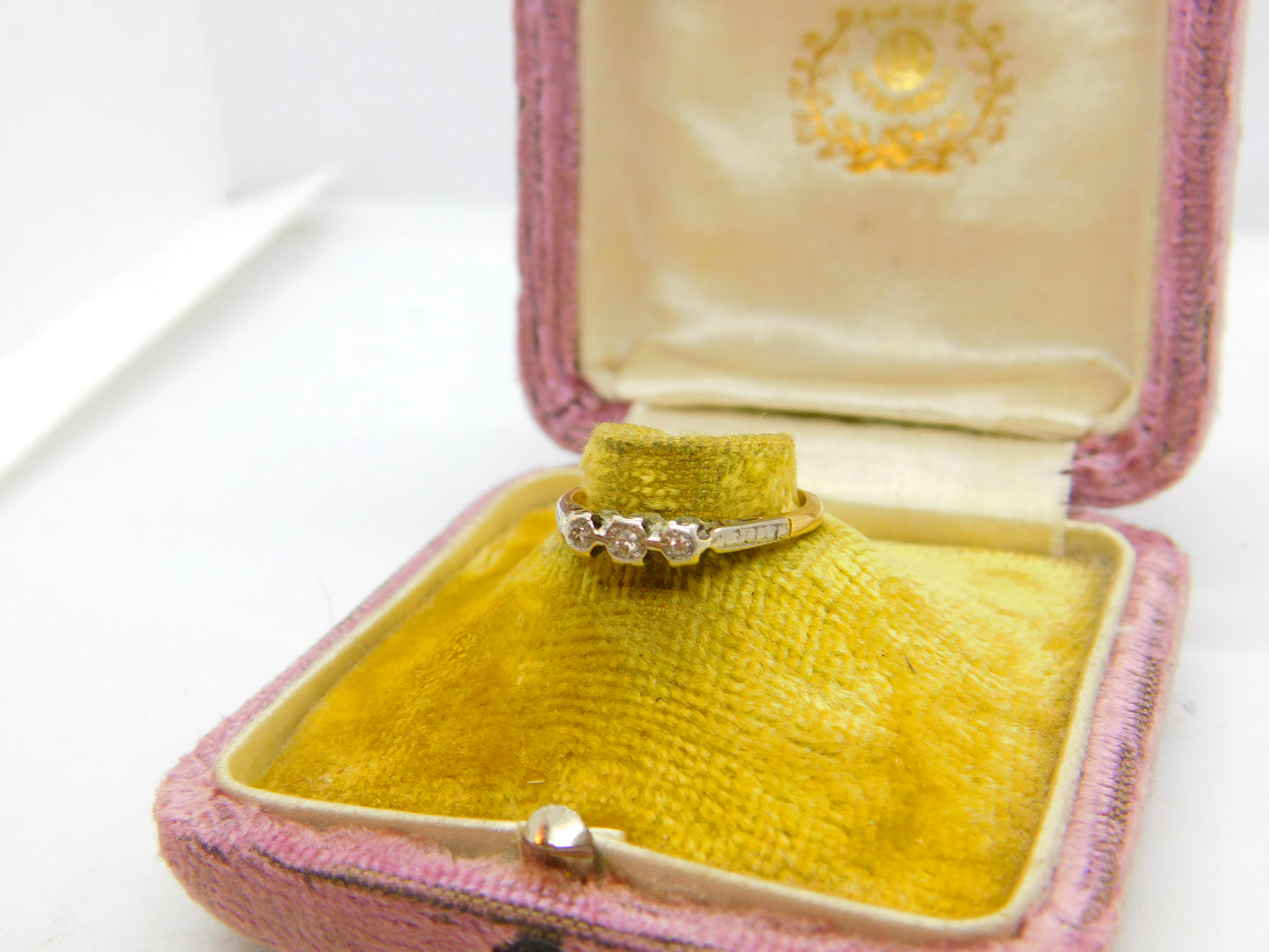 Victorian 18ct Yellow Gold & Three Stone Diamond Dress Ring Antique c1890