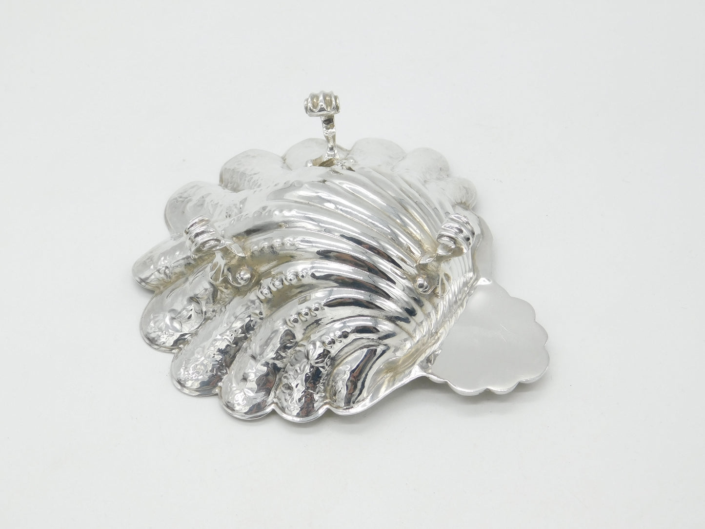 Sterling Silver Scallop Shell Form Floral Pattern Sweet Treat Dish 1971 Vintage