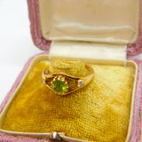 18ct Yellow Gold, Peridot & 0.1ct Diamond Art Nouveau Style Ring Vintage c1970