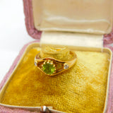 18ct Yellow Gold, Peridot & 0.1ct Diamond Art Nouveau Style Ring Vintage c1970