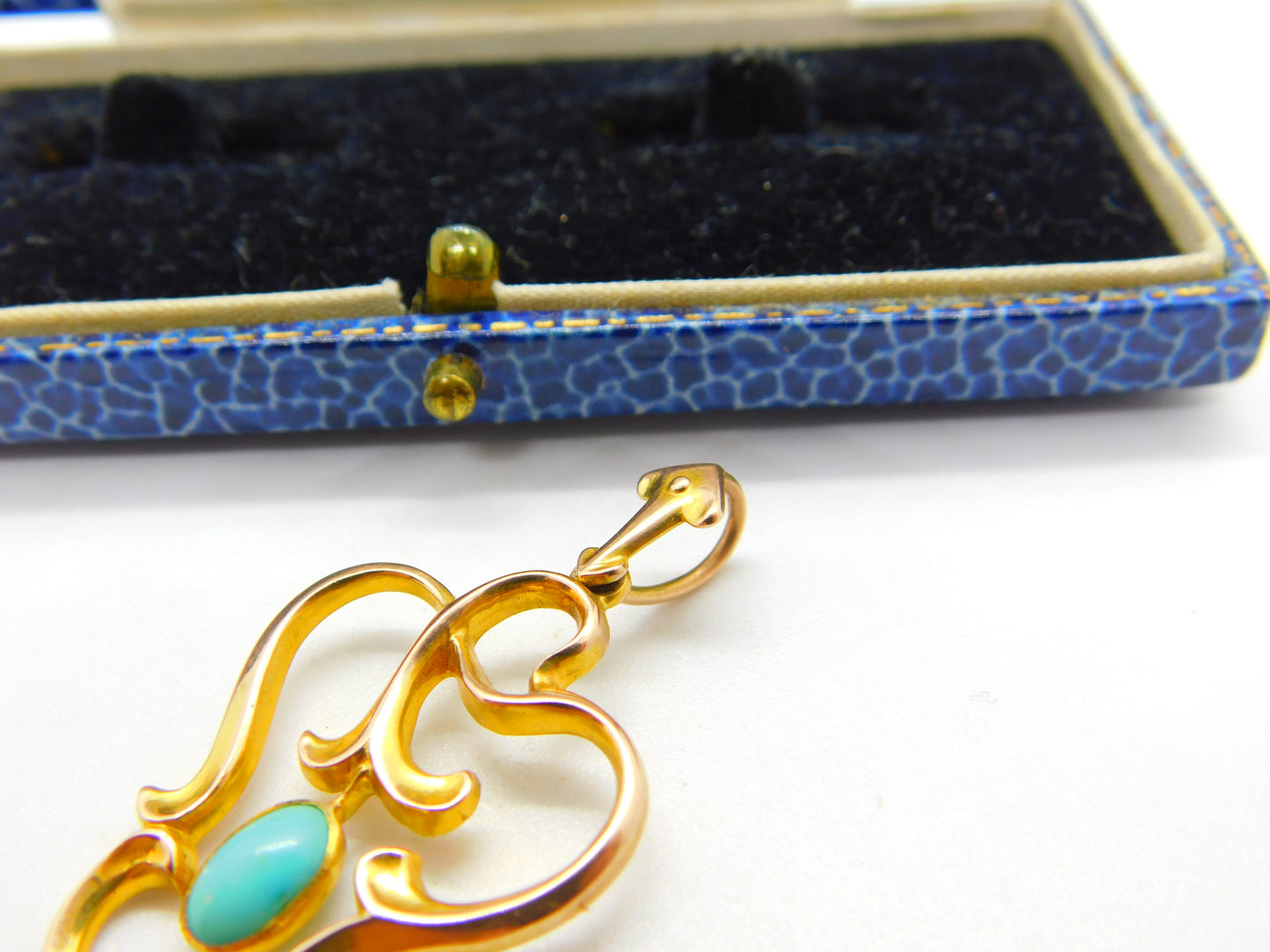 Art Nouveau 10ct Gold & Cabochon Turquoise Lavalier Drop Pendant Antique c1900