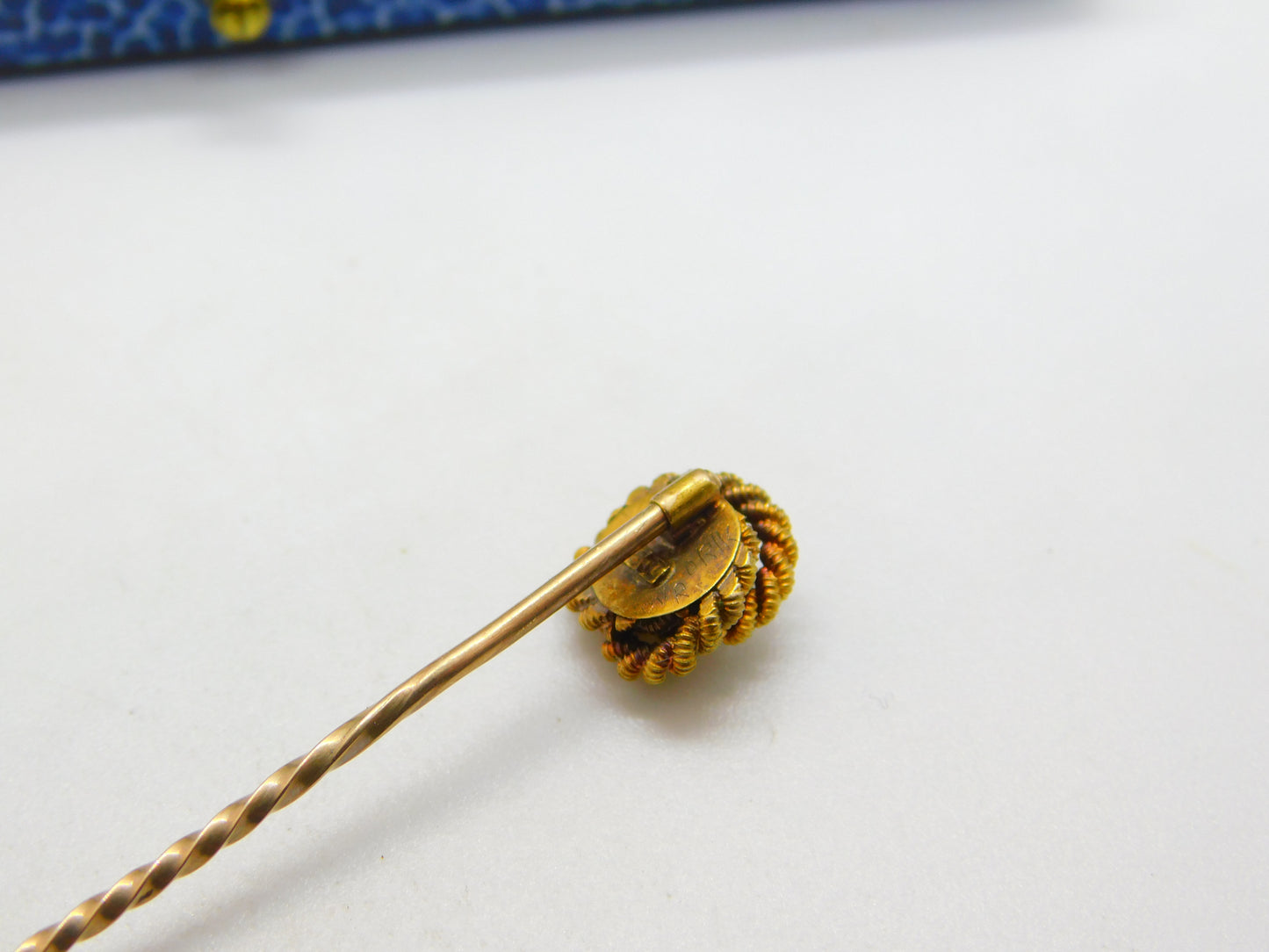 15ct Yellow Gold & Pearl Set Lovers Knot Stick Pin Antique c1910 Edwardian